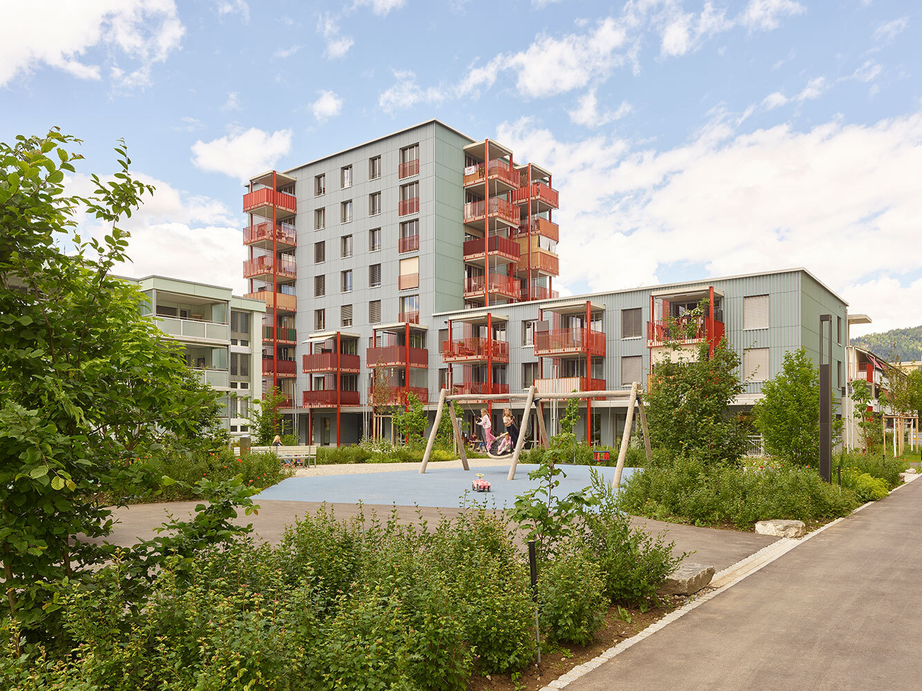 Architekturfotografie-WBG-Nuenenen-Thun.jpg