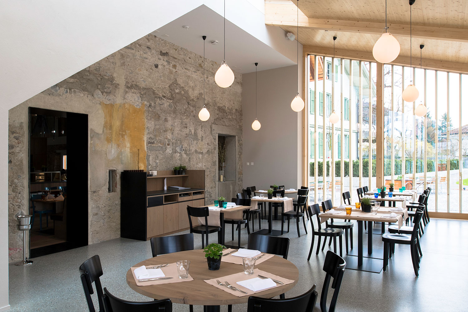 Architekturfotografie-Restaurant-Schueuer.jpg